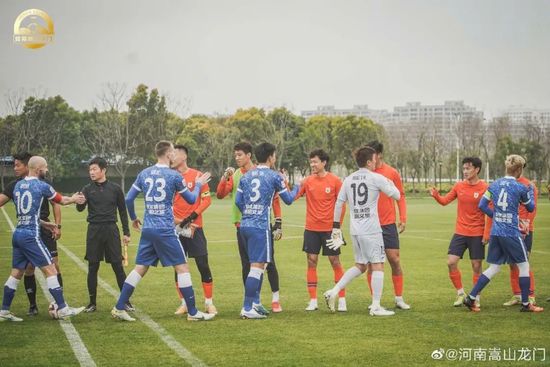 上半场托莫里破门，坎德雷瓦助攻法奇奥扳平比分，AC米兰暂1-1萨勒尼塔纳；下半场克亚尔有些受伤被西米奇换下，坎德雷瓦打近角攻破迈尼昂十指关，托莫里也伤退，约维奇绝平，最终AC米兰2-2萨勒尼塔纳，在先赛一场的情况下距离榜首8分。
